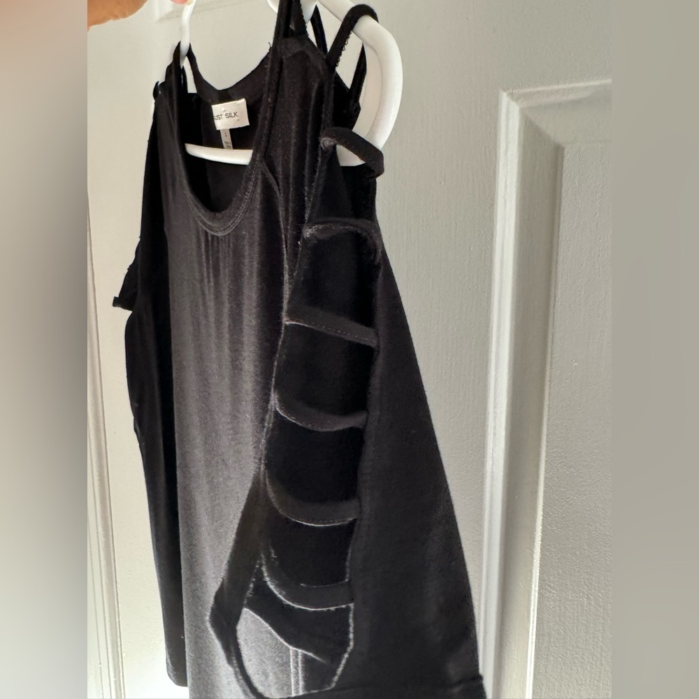 August Silk short sleeve top with cutouts,  black,  size L  & EUC